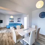 Apartman Guliva Rab Town