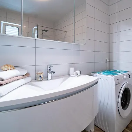 Appartement Guliva Rab Town