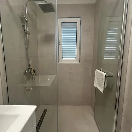 Apartment Guliva *