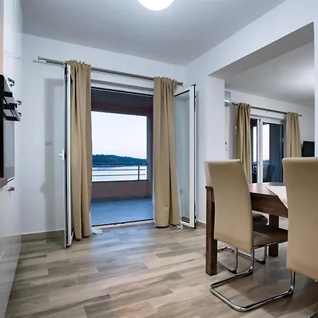 Apartment Guliva