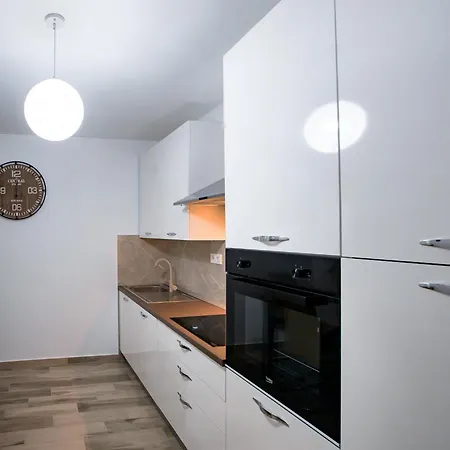 Apartment Guliva Rab Town
