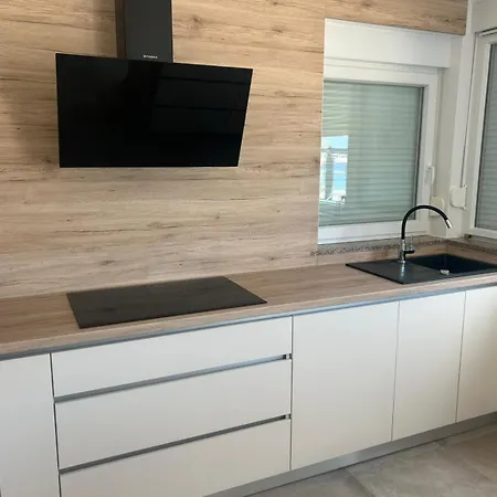 Apartment Guliva Supetarska Draga
