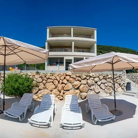 Apartment Guliva *