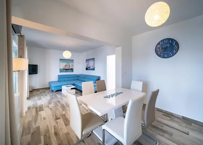 Lägenhet Guliva Rab Town